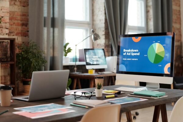 pexels-mikael-blomkvist-6476580 Portfolio o presentacion digital